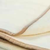 Двухслойное одеяло (кашемир белый)