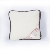Декоративная подушка "Диванная" (меринос белый / заплатка)