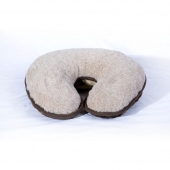 Декоративная подушка "Рогалик" (лама / меринос зима)